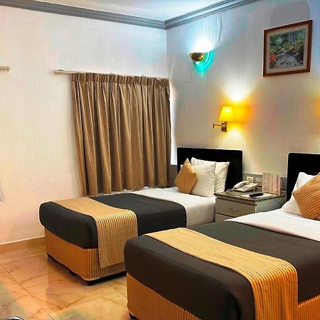 Grand Astoria Hotel Dubai Eksteriør billede