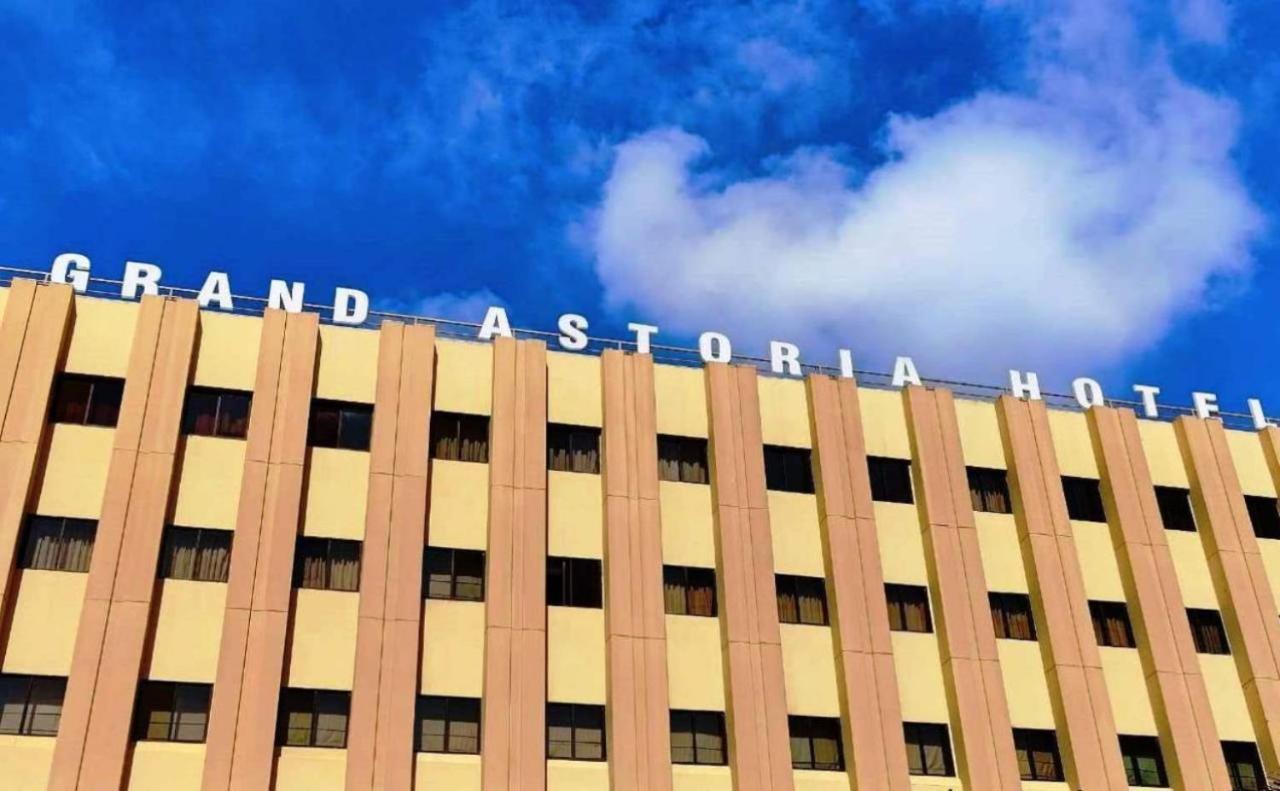Grand Astoria Hotel Dubai Eksteriør billede